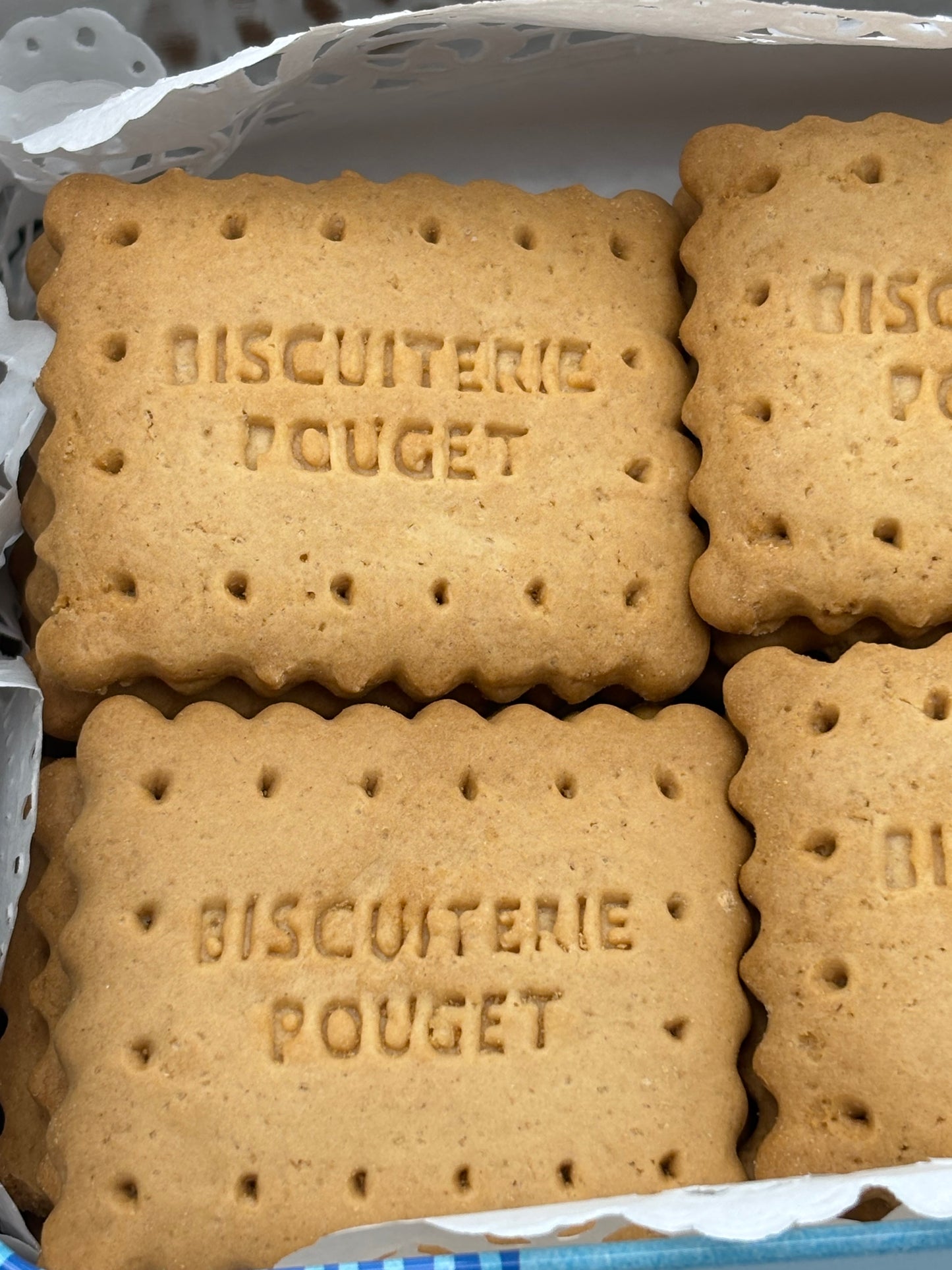 Boite assortiment de nos biscuits "Petit Pouget"